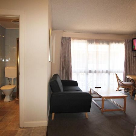 Beaumaris Bay Motel Bagian luar foto