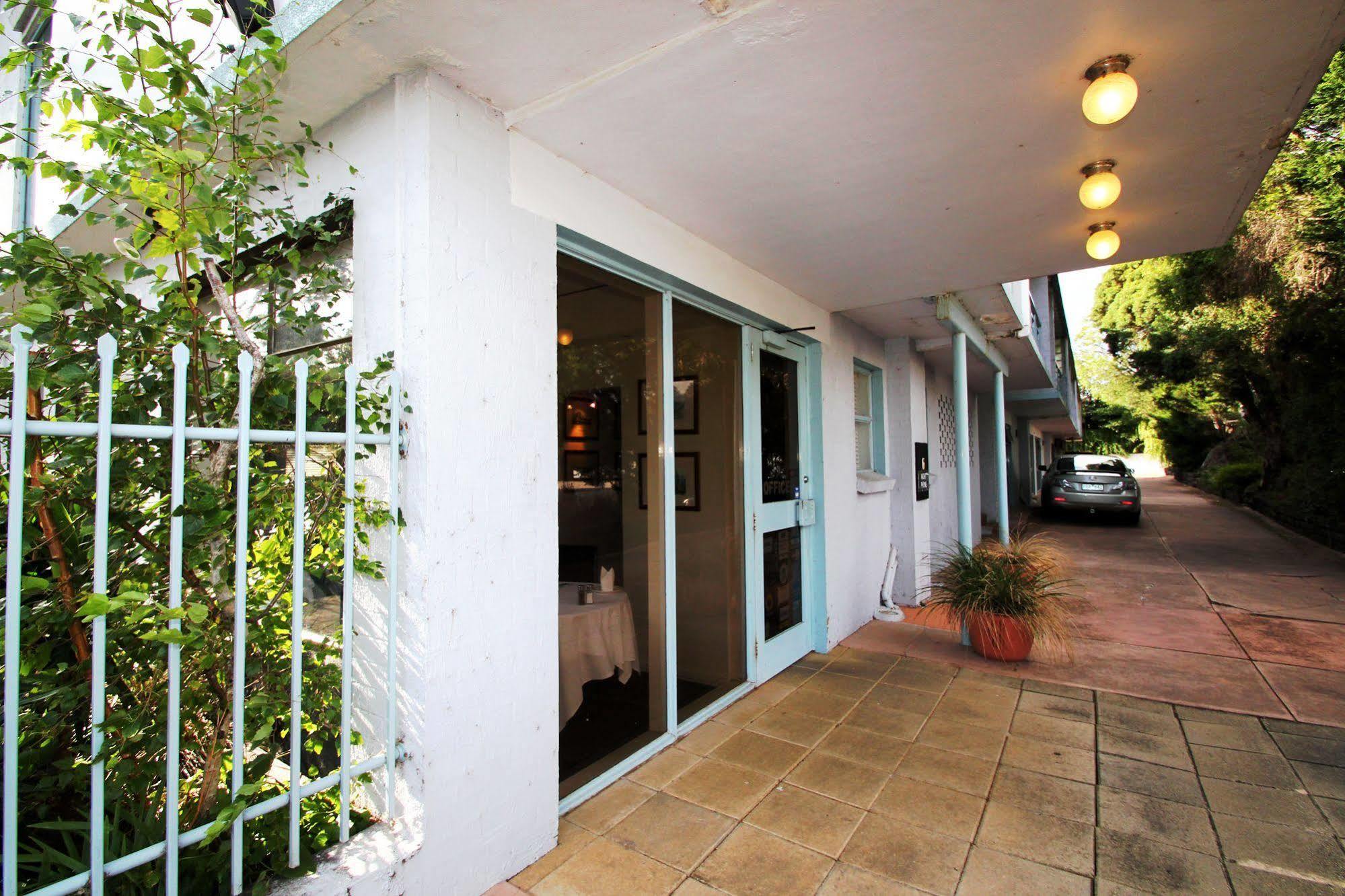 Beaumaris Bay Motel Bagian luar foto