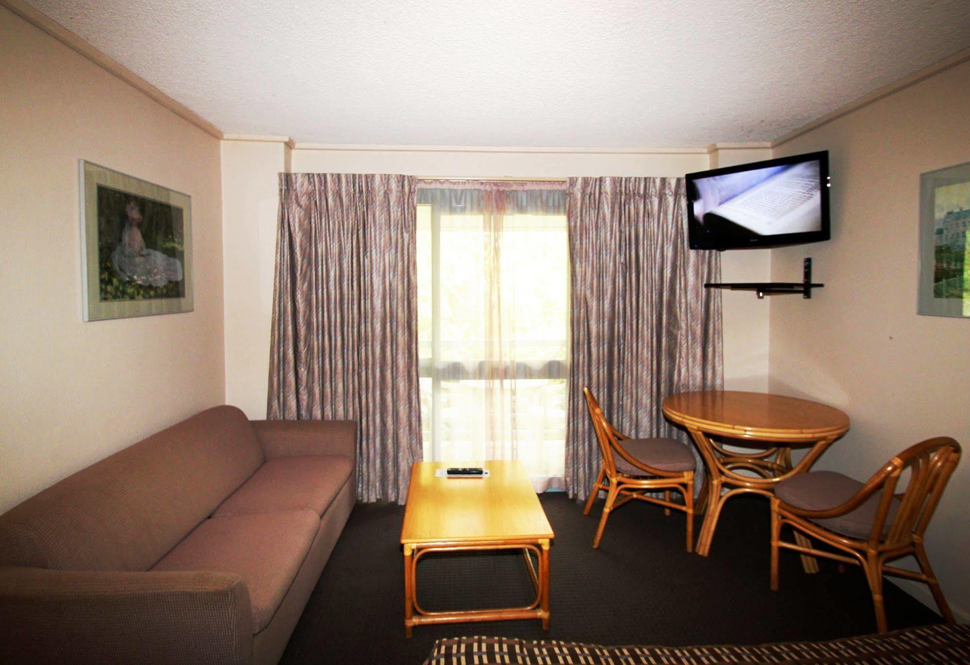 Beaumaris Bay Motel Bagian luar foto
