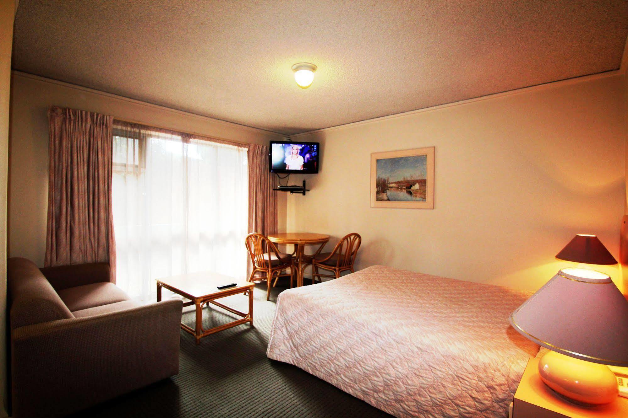 Beaumaris Bay Motel Bagian luar foto